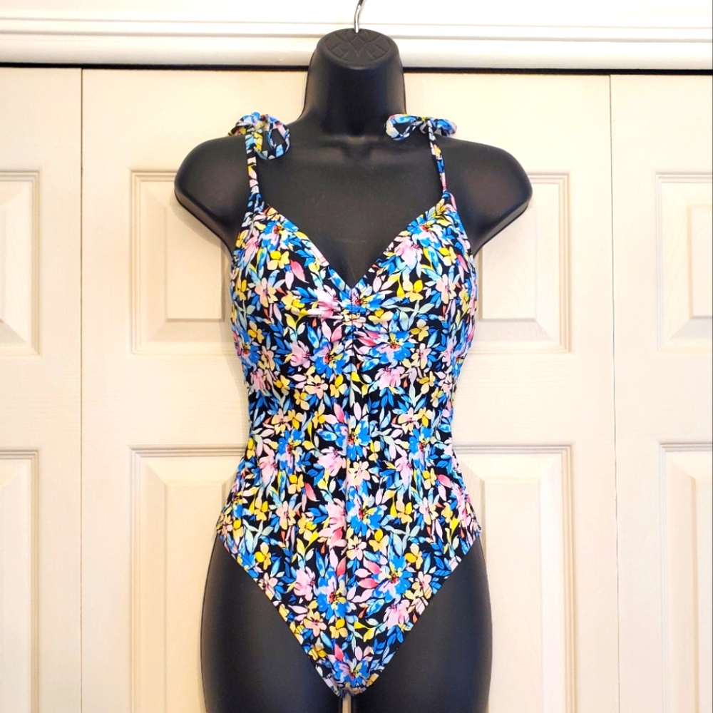 Shade & Shore Floral Black Swimsuit V-neck Size S